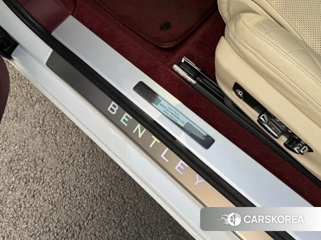 Bentley Continental GT 3rd Generation 2020 Белый из Кореи, фото 3