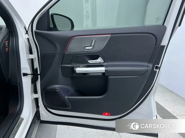 Mercedes-Benz GLA id 4208977 из Китая 3