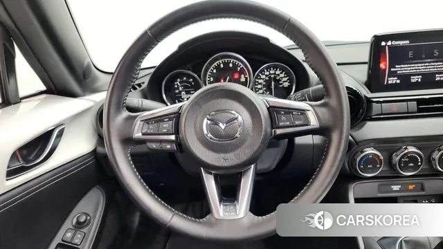 Mazda MX-5 MIATA 2022 Белый из Кореи, фото 3