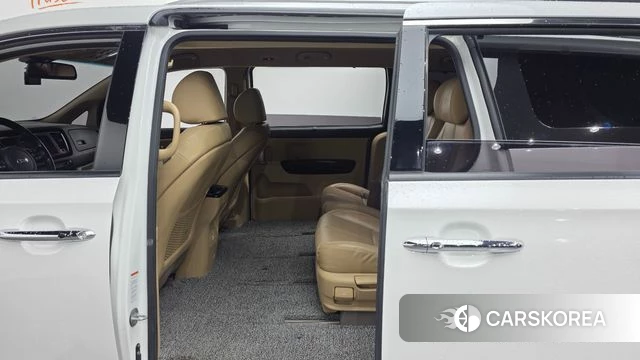 Kia The New Carnival 2018 Белый из Кореи, фото 3