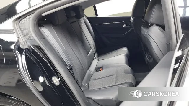 Peugeot 508 second Generation 2019 Черный из Кореи, фото 3