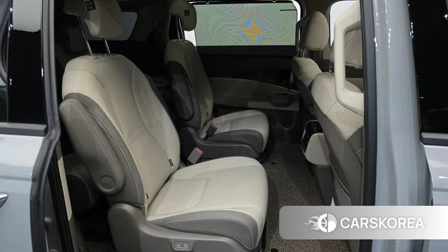Kia The New Carnival 4th Generation 2025 Серебряный из Кореи, фото 3