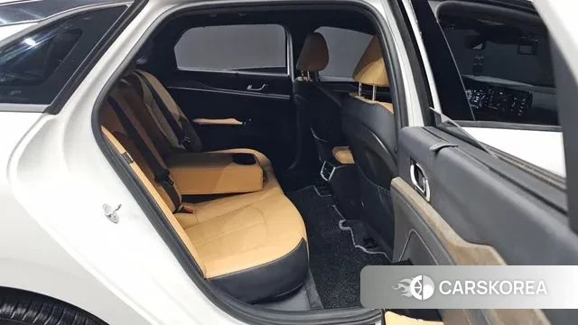 Kia K5 3rd generation 2023 Белый из Кореи, фото 3