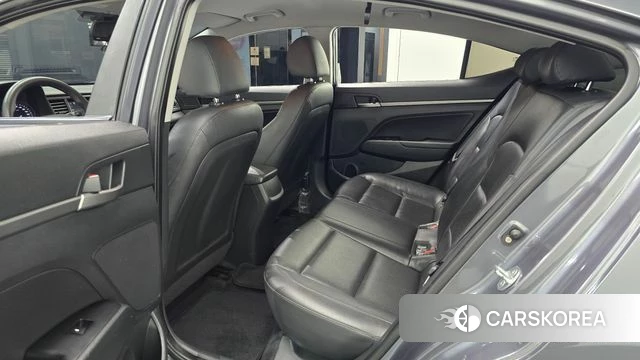 Hyundai Avante AD 2018 Серый из Кореи, фото 3