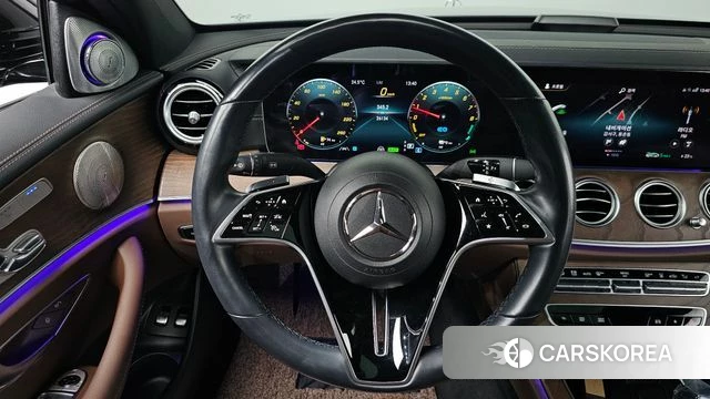 Mercedes-Benz E-Class W213 2021 Черный из Кореи, фото 3