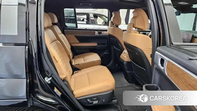 Hyundai Santa Fe (MX5) 2023 Черный из Кореи, фото 3