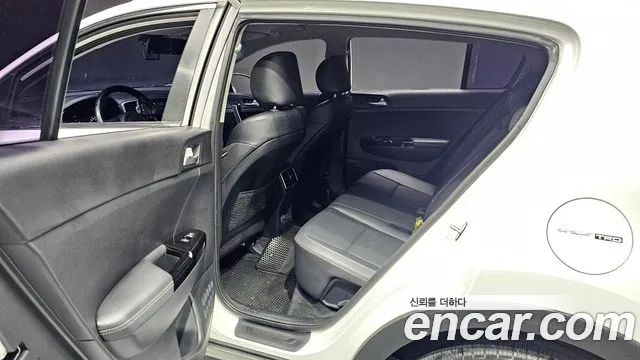 Kia Sportage 4th Generation 2018 Белый из Кореи, фото 3