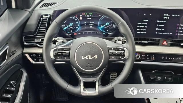 Kia Sportage 5th Generation Hybrid 2024 Белый из Кореи, фото 3