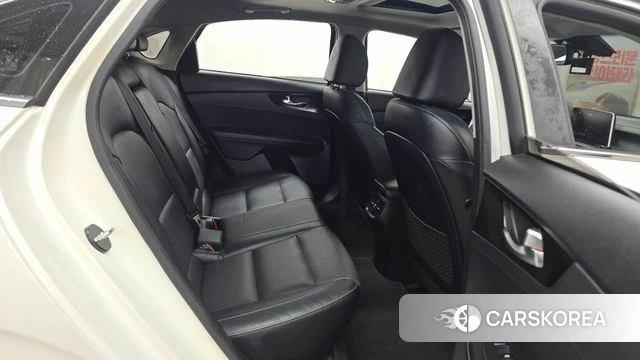 Kia Come New K3 2018 Белый из Кореи, фото 3