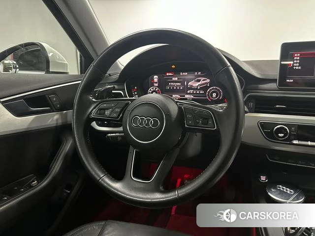 Audi A4L 2019 Белый из Китая, фото 3