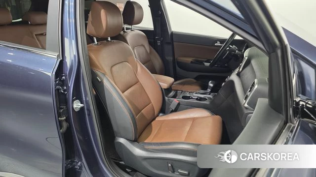 Kia Sportage The Bold 2021 Синий из Кореи, фото 3