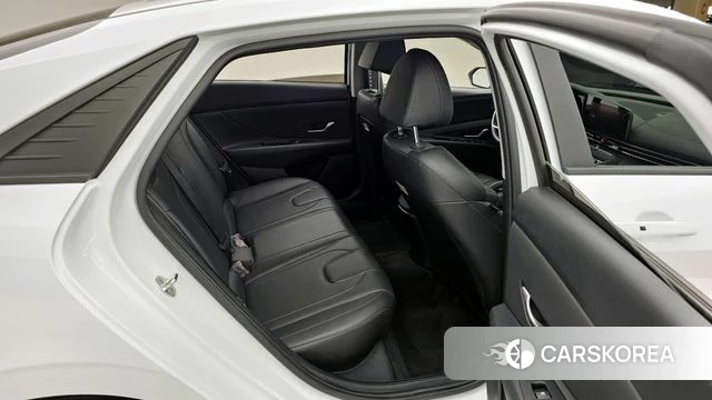 Hyundai Avante (CN7) 2022 Белый из Кореи, фото 3