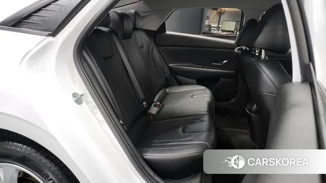 Hyundai Avante (CN7) 2021 Белый из Кореи, фото 3