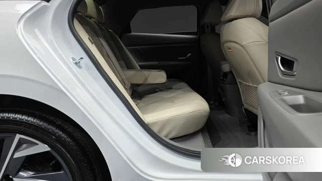 Hyundai The New Avante (CN7) 2025 Белый из Кореи, фото 3