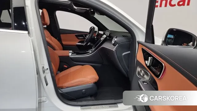 Mercedes-Benz GLC-Class X254 2024 Белый из Кореи, фото 3