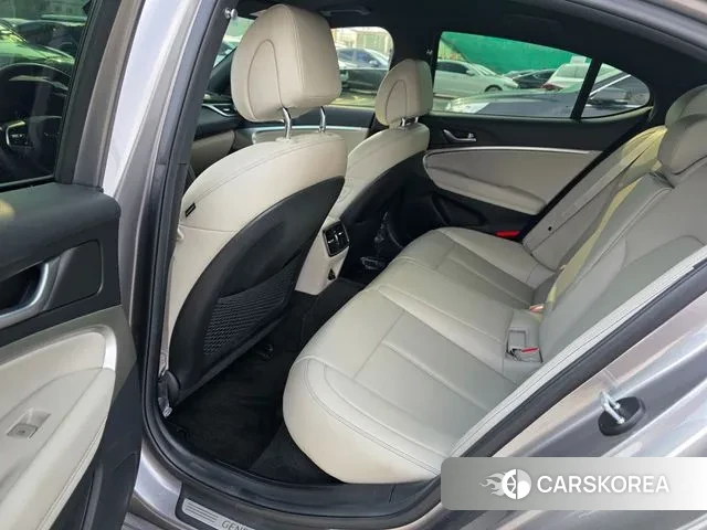 Genesis The New G70 2022 Серебряный из Кореи, фото 3