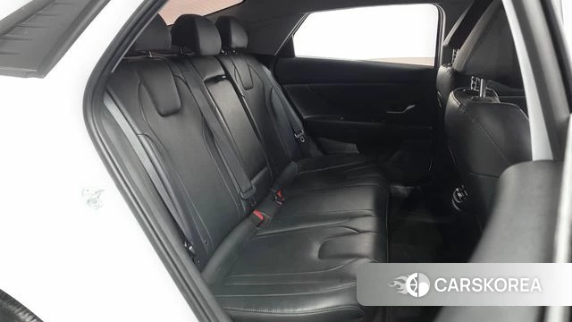 Hyundai Avante (CN7) 2022 Белый из Кореи, фото 3