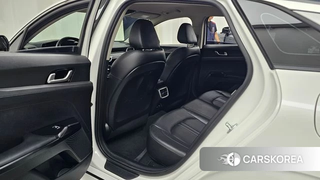 Kia K5 3rd generation 2022 Белый из Кореи, фото 3