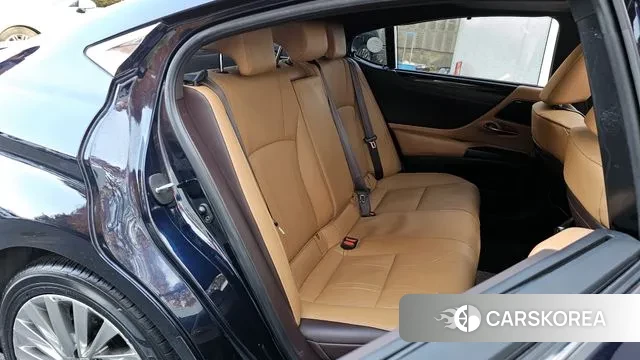 Lexus ES300h 7th generation 2020 Синий из Кореи, фото 3