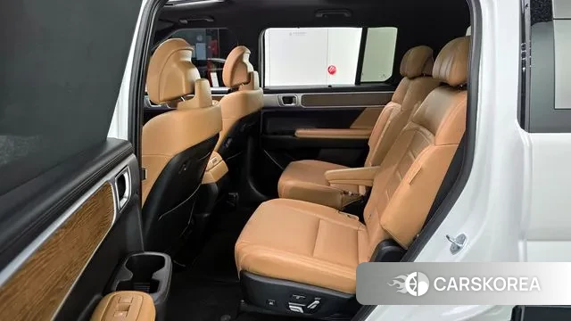 Hyundai Santa Fe (MX5) 2023 Белый из Кореи, фото 3