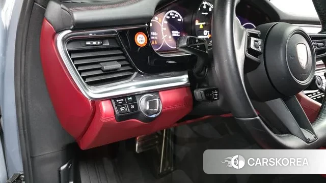 Porsche Panamera (971) 2021 Серебряный из Кореи, фото 3