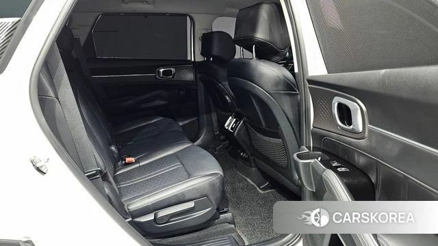 Kia Sorento 4th Generation 2023 Белый из Кореи, фото 3