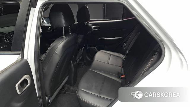 Hyundai Venue 2021 Белый из Кореи, фото 3