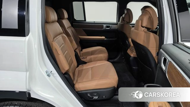 Hyundai Santa Fe (MX5) 2023 Белый из Кореи, фото 3