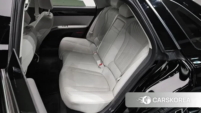 Hyundai Grandeur Hybrid (GN7) 2023 Черный из Кореи, фото 3