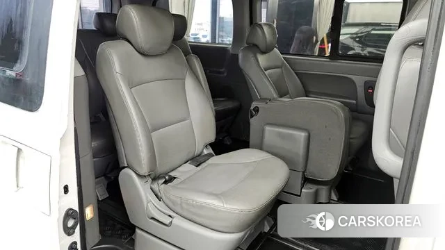 Hyundai The New Grand Starex 2018 Белый из Кореи, фото 3