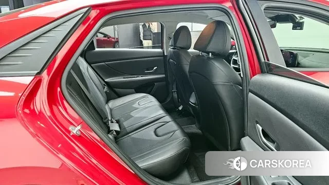 Hyundai Avante (CN7) 2021 Красный из Кореи, фото 3