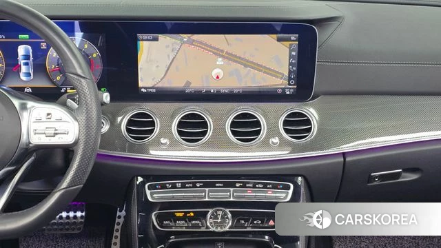 Mercedes-Benz E-Class W213 2019 Черный из Кореи, фото 3