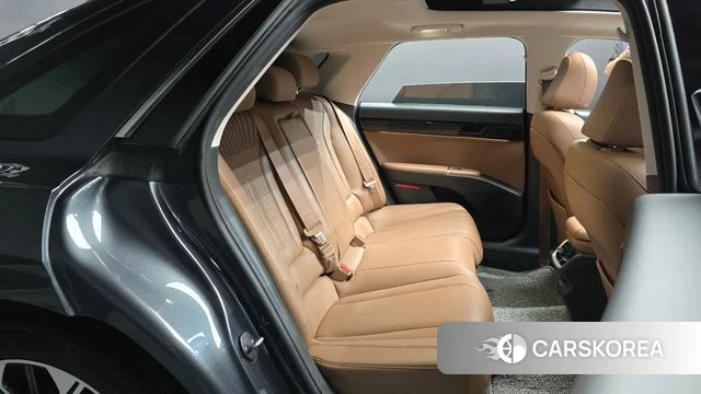 Hyundai Grandeur Hybrid (GN7) 2023 Серый из Кореи, фото 3