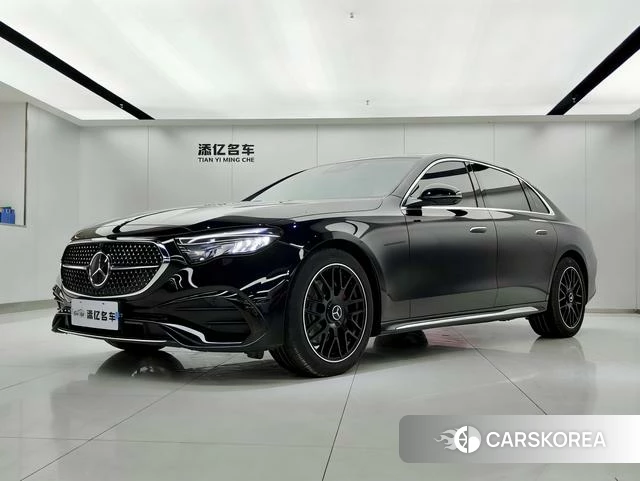 Mercedes-Benz E-class 2024 Черный из Китая, фото 3