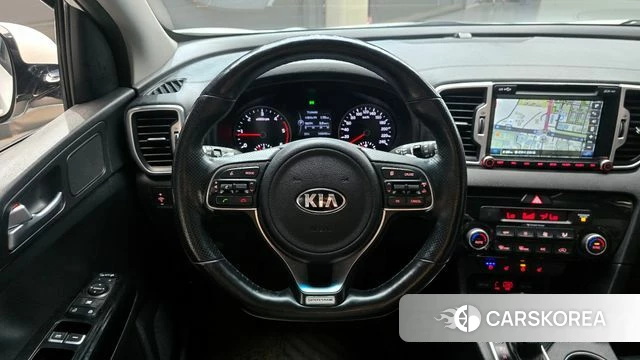 Kia Sportage 4th Generation 2018 Белый из Кореи, фото 3