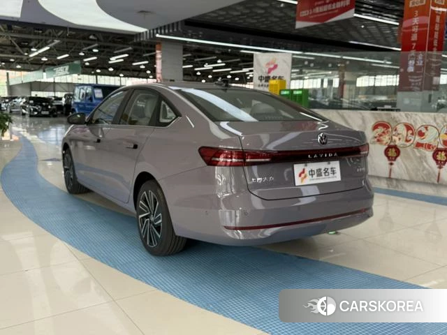 Volkswagen Lavida 2025 Фиолетовый из Китая, фото 3