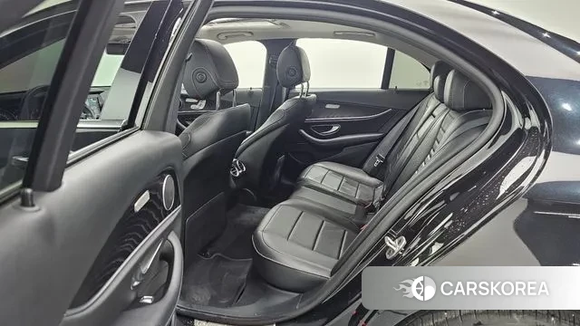 Mercedes-Benz E-Class W213 2020 Черный из Кореи, фото 3