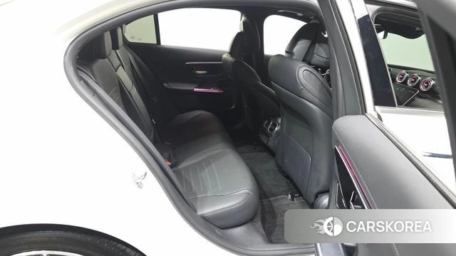 Mercedes-Benz C-Class W206 2023 Белый из Кореи, фото 3