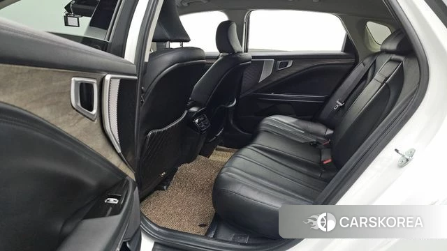 Kia K8 2023 Белый из Кореи, фото 3