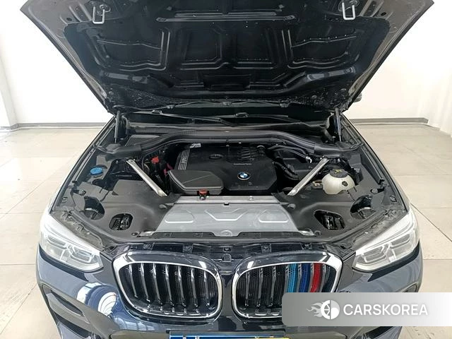 BMW X3 2021 Черный из Китая, фото 3