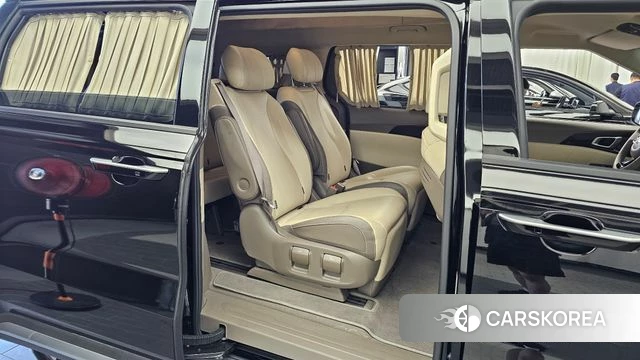 Kia Carnival 4th generation 2021 Черный из Кореи, фото 3
