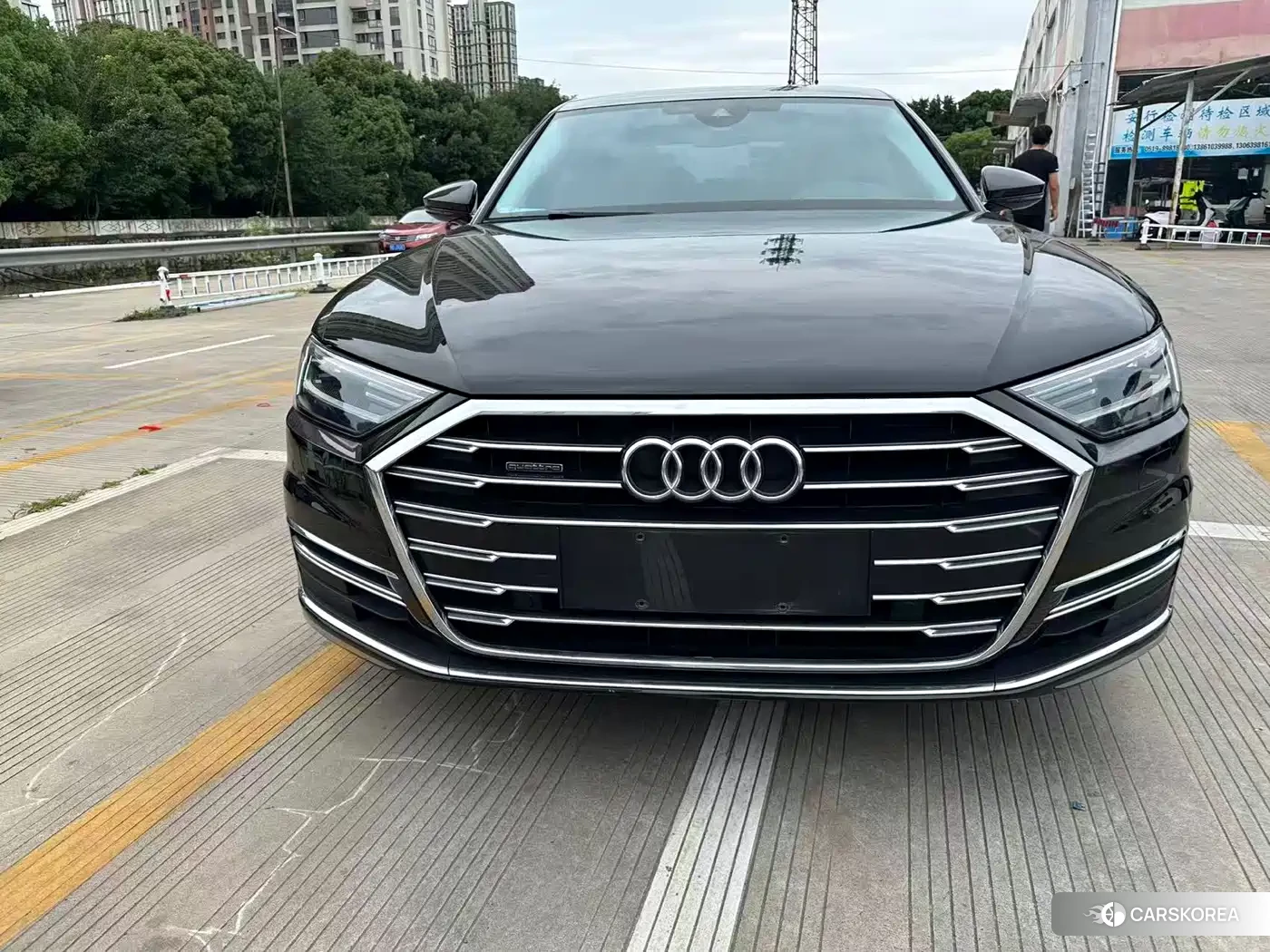 Audi A8 2022 Черный из Китая, фото 3