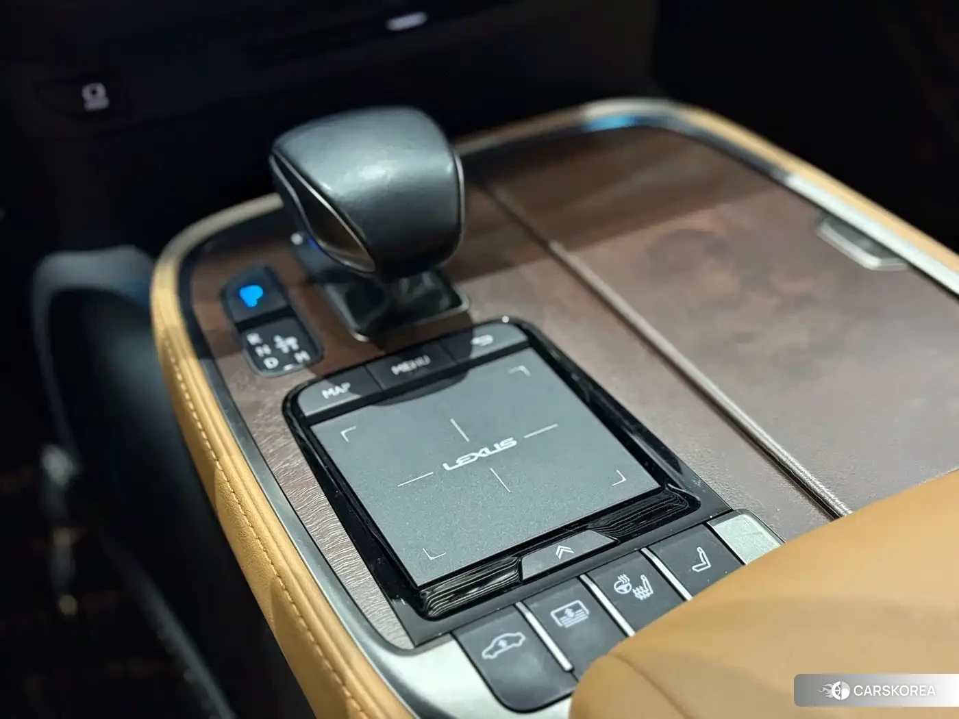 Lexus LS 2022 Silver/gray из Китая, фото 3