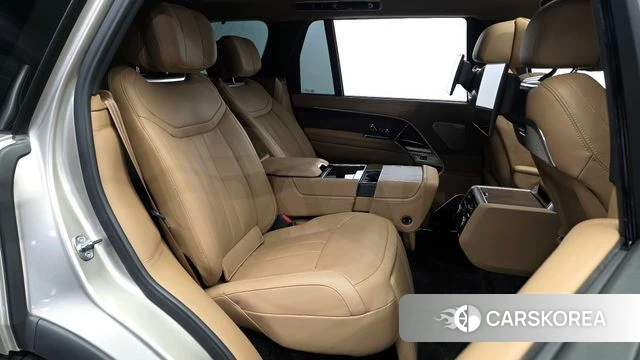 Land Rover Range Rover 5th Generation 2024 Песочный из Кореи, фото 3