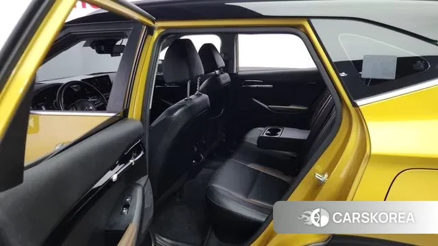 Kia Seltos 2019 Желтый из Кореи, фото 3