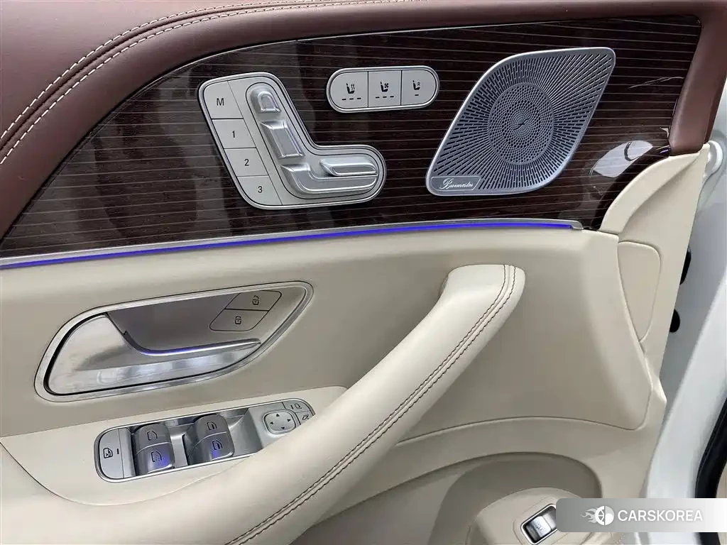 Mercedes-Benz Maybach GLS 2021 Белый из Китая, фото 3