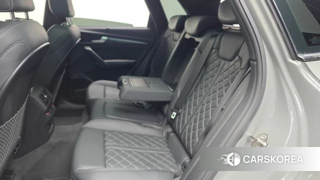 Audi SQ5 (FY) 2021 Серебристо-серый из Кореи, фото 3