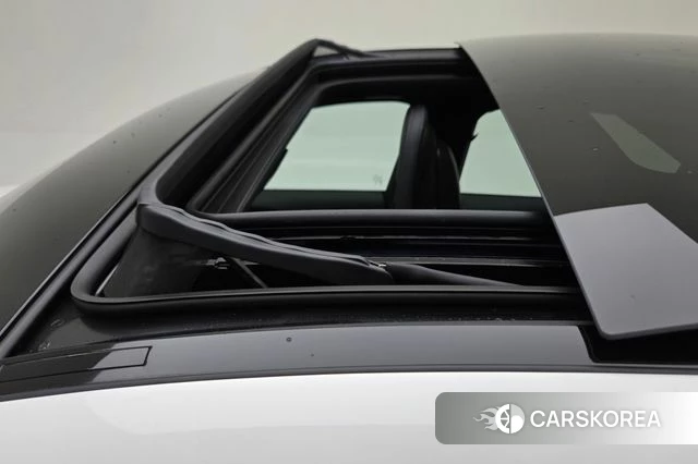 Mercedes-Benz C-Class W206 2026 Белый из Кореи, фото 3