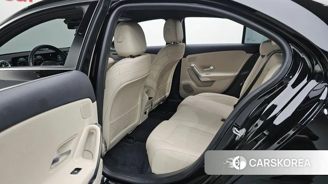 Mercedes-Benz A-Class W177 2021 Черный из Кореи, фото 3