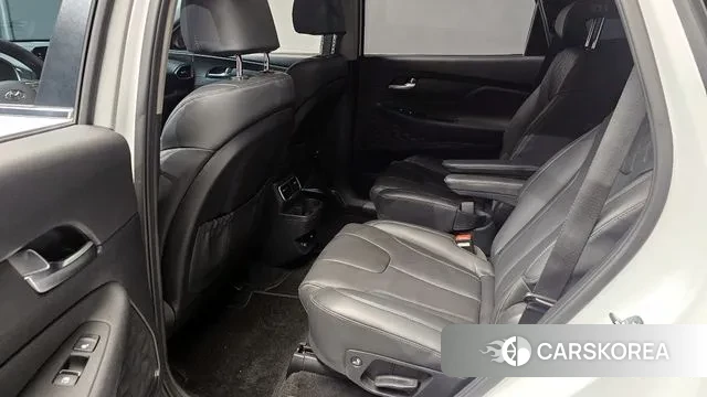 Hyundai The New Santa Fe 2023 Белый из Кореи, фото 3